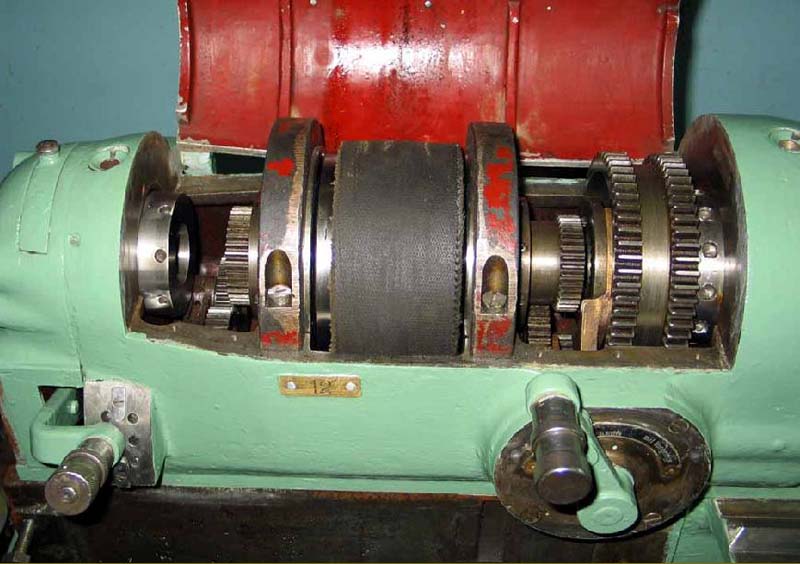 Загальний вигляд токарно-гвинторізного верстата DL-2 компанії G.Kärger